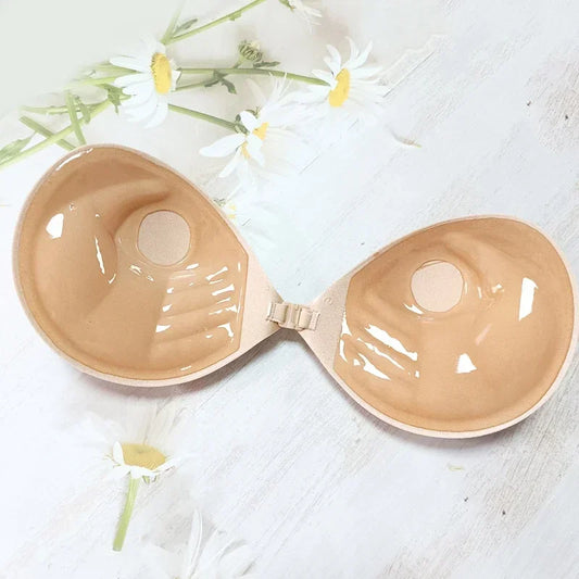 Invisible and strapless self-adhesive pads